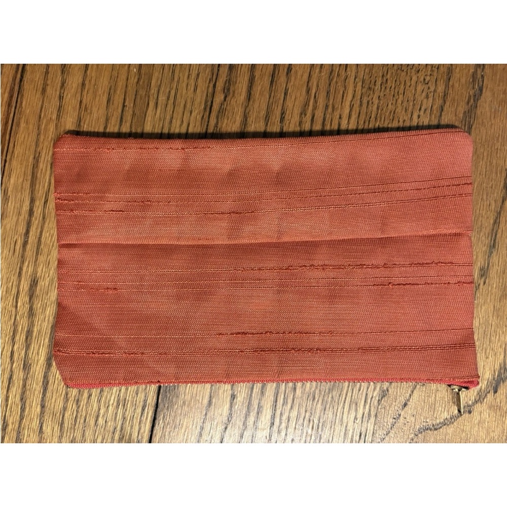 Costa Rica Embroidered Pouch - Picture 5 of 6